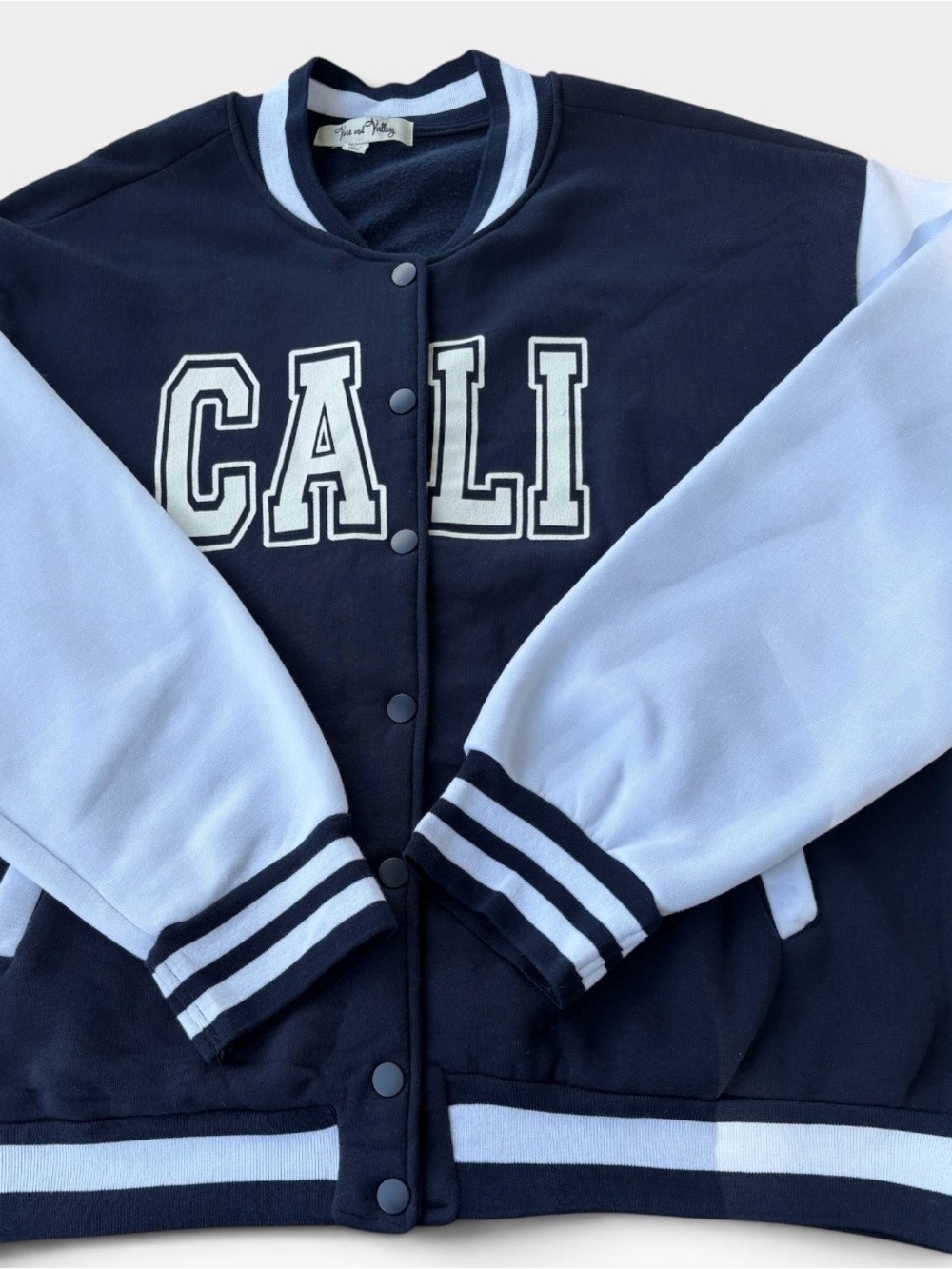 Vine & Valley California Snap Sweatshirt